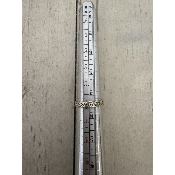 Avon Sterling Silver 925 Celtic Knot Band Size 7 Ring - Picture 7 of 8